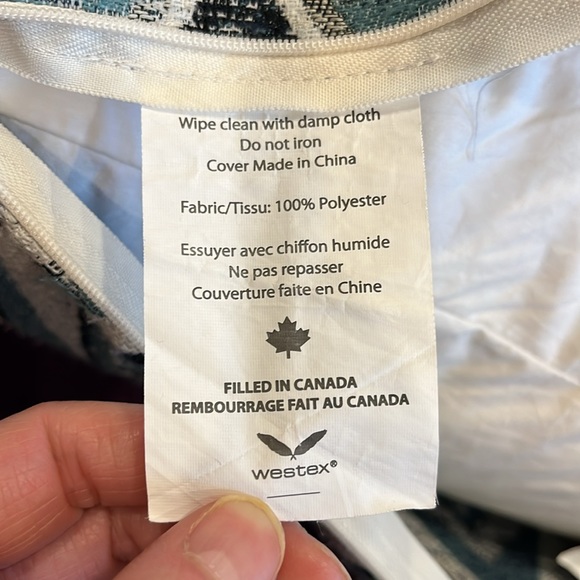 Westex Diamond Patterned Teal & Black Decorative Pillow (2 pack) - Picture 6 of 7